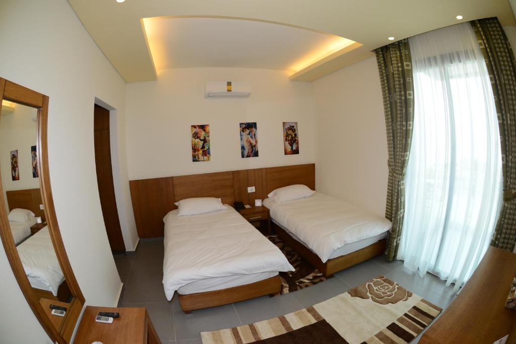 Guias Hotel & Spa Byblos Rum bild
